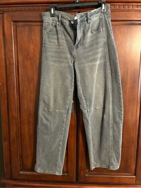 Women zenana gray wash barrel jeans